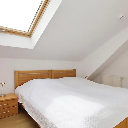 Apartmán Papillon 03-8 *